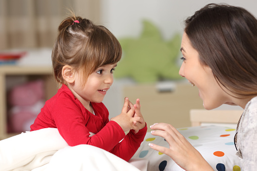 5 dicas para facilitar conversas difíceis com seu filho